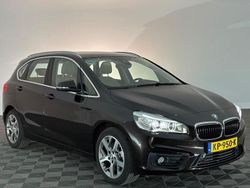 Bruin Gebruikt 2016 BMW 218 Executive Stationwagen | € 16.990 (Goede deal)