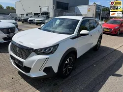 Wit Gebruikt 2020 Peugeot 2008 Allure SUV | € 16.850 (Eerlijke prijs)