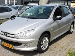 Grijs Gebruikt 2007 Peugeot 206 Hatchback | € 1.250 (Eerlijke prijs)