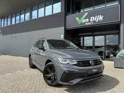 Grijs, metallic lak Gebruikt 2024 VW Tiguan R-line SUV | € 46.950 (Goede deal)