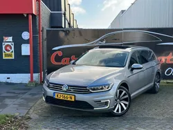 Grijs / tungsten silver Gebruikt 2015 VW Passat GTE Stationwagen | € 13.950 (Eerlijke prijs)