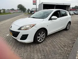 Wit Gebruikt 2010 Mazda 3 Exclusive Hatchback | € 2.249