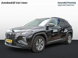 Phantom black (zwart metallic) Gebruikt 2021 Hyundai Tucson Comfort SUV | € 27.945 (Goede deal)