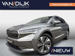 Grijs Gebruikt 2022 Skoda Enyaq iV SUV | € 24.840 (Super prijs)