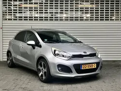 Grijs Gebruikt 2012 Kia Rio Plus Hatchback | € 5.900 (Eerlijke prijs)