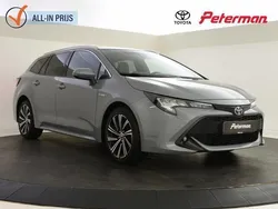 Grijs, metallic lak Gebruikt 2020 Toyota Corolla Business Edition Stationwagen | € 20.899 (Eerlijke prijs)