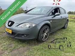 Grijs Gebruikt 2009 Seat Leon Style Hatchback | € 2.499 (Eerlijke prijs)