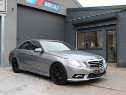 Grijs Gebruikt 2011 Mercedes E200 Sedan | € 8.750 (Goede deal)