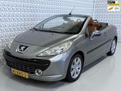 Grijs Gebruikt 2007 Peugeot 207 CC Cabriolet | € 2.499