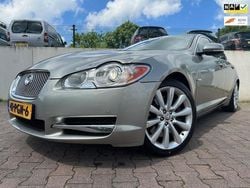 Beige Gebruikt 2011 Jaguar XF Premium Luxury Sedan | € 7.999 (Iets duurder)