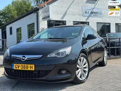Zwart Gebruikt 2015 Opel Astra GTC Sport Hatchback | € 8.999 (Eerlijke prijs)