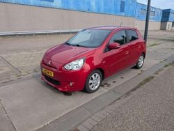 Rood Gebruikt 2015 Mitsubishi Space Star Intense Hatchback | € 6.250 (Eerlijke prijs)