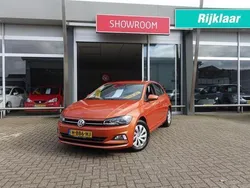 Oranje Gebruikt 2020 VW Polo Comfortline Hatchback | € 19.490 (Goede deal)