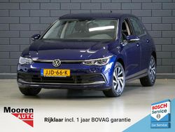 Blauw Gebruikt 2021 VW Golf VIII Style Hatchback | € 23.950 (Eerlijke prijs)