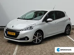 Wit Gebruikt 2019 Peugeot 208 Allure Hatchback | € 14.095 (Goede deal)