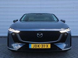 Grijs Nieuw 2025 Mazda 6e Takumi-Line Hatchback | € 44.750 (Eerlijke prijs)