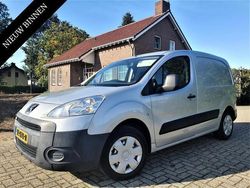 Grijs Gebruikt 2011 Peugeot Partner Van | € 6.795 (Eerlijke prijs)