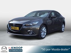 Bruin Gebruikt 2017 Mazda 3 Sedan | € 15.395 (Goede deal)