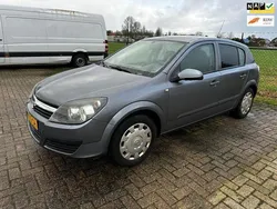 Grijs Gebruikt 2006 Opel Astra Edition Hatchback | € 995 (Goede deal)