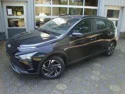 Zwart Gebruikt 2021 Hyundai Bayon Comfort SUV | € 16.950 (Eerlijke prijs)