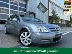 Grijs Gebruikt 2005 Opel Signum Stationwagen | € 5.950