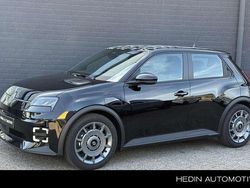 Zwart Nieuw 2025 Renault R5 Evolution Hatchback | € 26.880