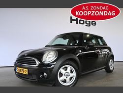 Zwart Gebruikt 2010 Mini ONE Business Hatchback | € 3.440 (Eerlijke prijs)