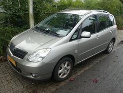 Grijs Gebruikt 2003 Toyota Corolla Verso Luna MPV | € 1.950 (Goede deal)