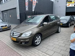 Bruin Gebruikt 2009 Mercedes B150 Business MPV | € 2.999 (Eerlijke prijs)
