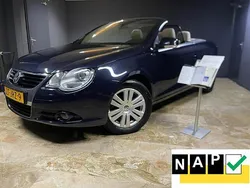 Blauw Gebruikt 2007 VW Eos Cabriolet | € 5.450 (Eerlijke prijs)