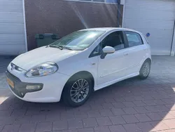 Wit Gebruikt 2010 Fiat Punto Dynamic Hatchback | € 2.795 (Eerlijke prijs)