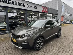 Grijs Gebruikt 2020 Peugeot 3008 Premium SUV | € 19.950 (Eerlijke prijs)