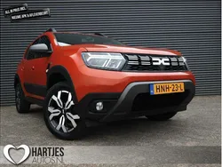 Oranje, metallic lak Gebruikt 2023 Dacia Duster Journey SUV | € 19.950