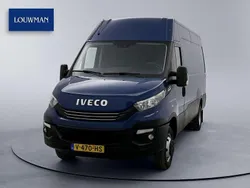 Blauw Gebruikt 2017 Iveco Daily Van | € 16.445 (Goede deal)
