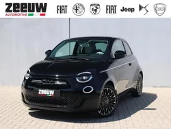 Zwart Gebruikt 2022 Fiat 500e La Prima Hatchback | € 25.450 (Iets duurder)