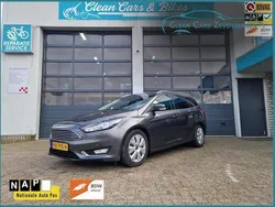Grijs Gebruikt 2017 Ford Focus Titanium Stationwagen | € 5.650 (Super prijs)