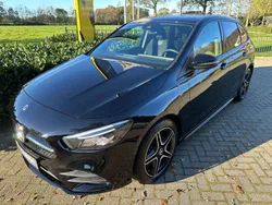 Zwart Gebruikt 2021 Mercedes E250 AMG MPV | € 28.950 (Eerlijke prijs)