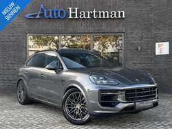 Zwart Gebruikt 2024 Porsche Cayenne Sport SUV | € 99.900 (Goede deal)