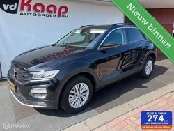 Zwart Gebruikt 2020 VW T-Roc Style SUV | € 15.999 (Eerlijke prijs)