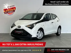 Wit Gebruikt 2021 Toyota Aygo Hatchback | € 11.685 (Eerlijke prijs)