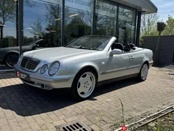 Grijs Gebruikt 1998 Mercedes CLK230 Cabriolet | € 15.950