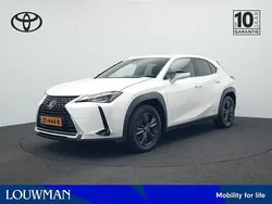 Wit Gebruikt 2019 Lexus UX 250h Luxury Line SUV | € 29.880 (Eerlijke prijs)