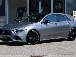 Grijs Gebruikt 2018 Mercedes A250 Premium Plus Hatchback | € 29.950 (Eerlijke prijs)