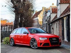Rood (metallic) Gebruikt 2015 Audi RS4 Exclusive Stationwagen | € 79.950