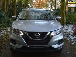 Grijs Gebruikt 2017 Nissan Qashqai Acenta SUV | € 14.950 (Eerlijke prijs)