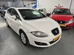 Wit Gebruikt 2009 Seat Leon Style MPV | € 2.250 (Goede deal)