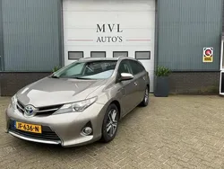 Grijs Gebruikt 2015 Toyota Auris Touring Sports Comfort Stationwagen | € 10.790 (Eerlijke prijs)