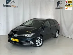 Grijs Gebruikt 2015 Toyota Auris Hybrid Stationwagen | € 11.799 (Goede deal)