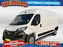 Wit Gebruikt 2023 Fiat Ducato Van | € 24.925