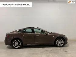 Bruin Gebruikt 2014 Tesla Model S Sedan | € 19.995 (Eerlijke prijs)